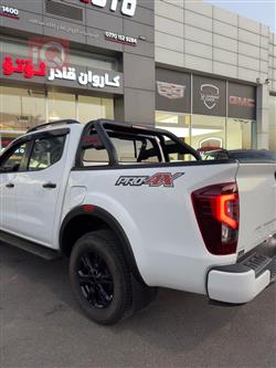 نیسان نەڤارا